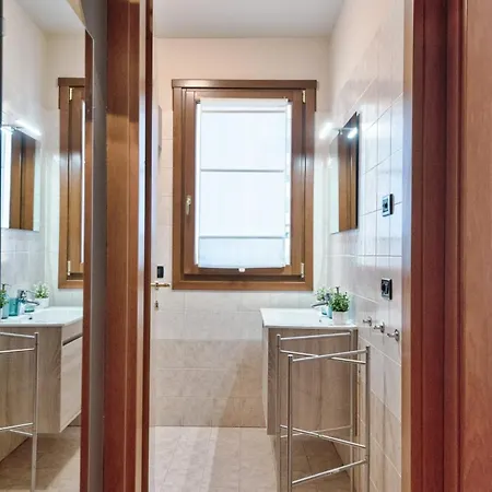 Apartment Perfect For Venice By Train And H-farm *
