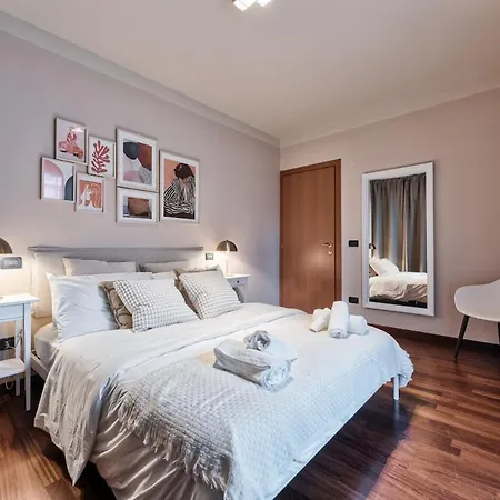 Perfect For Venice By Train And H-farm *